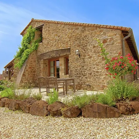 Gite With Studio On An Estate With Heated Pool